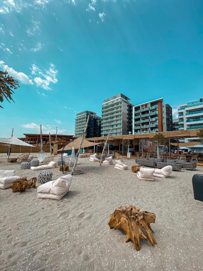 Black Sea Booking - Sky Năvodari Buitenkant foto